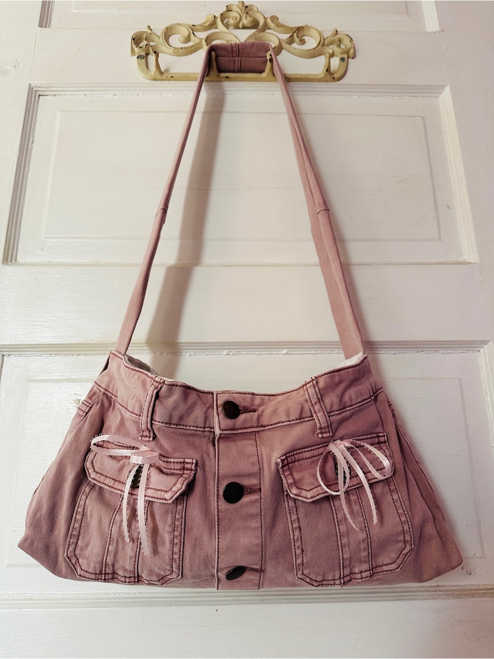 Dusty Pink Women’s handmade Crossbody Bag with working Front Pockets with bows!